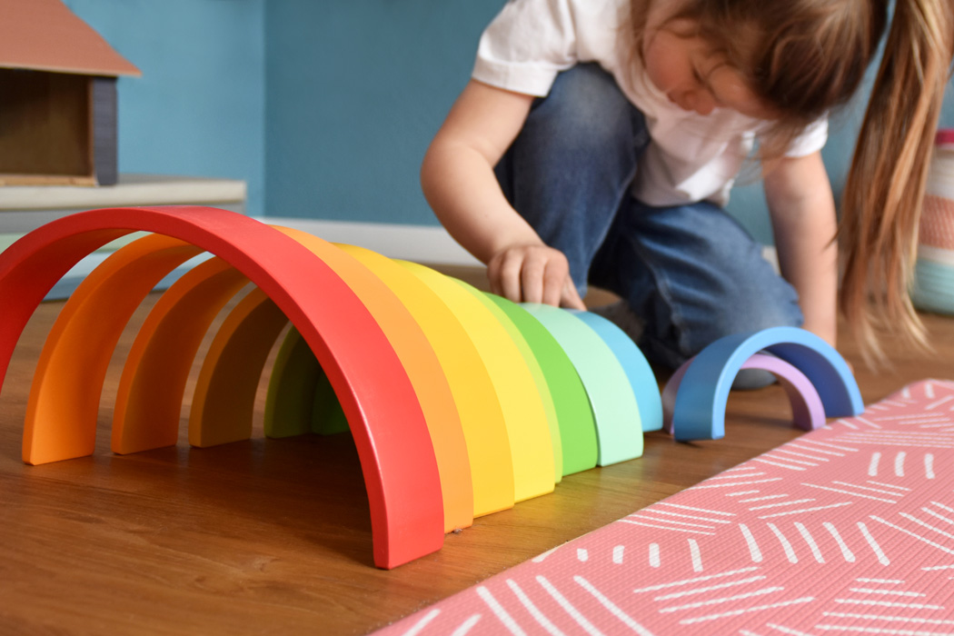 Grand Arc-en-Ciel en bois Montessori (Géant) - Jouet en bois + Balles