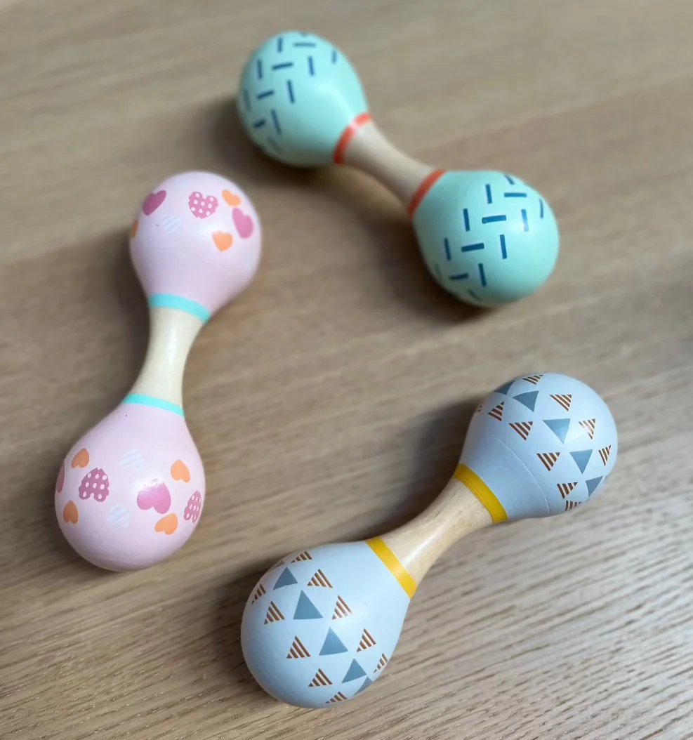 2× Maracas Bois Jouet Instrument Musical-Ovale Instruments de Musique en  Bois pour Bébé-Enfant-Couleur Aléatoire - Cdiscount Puériculture & Eveil  bébé