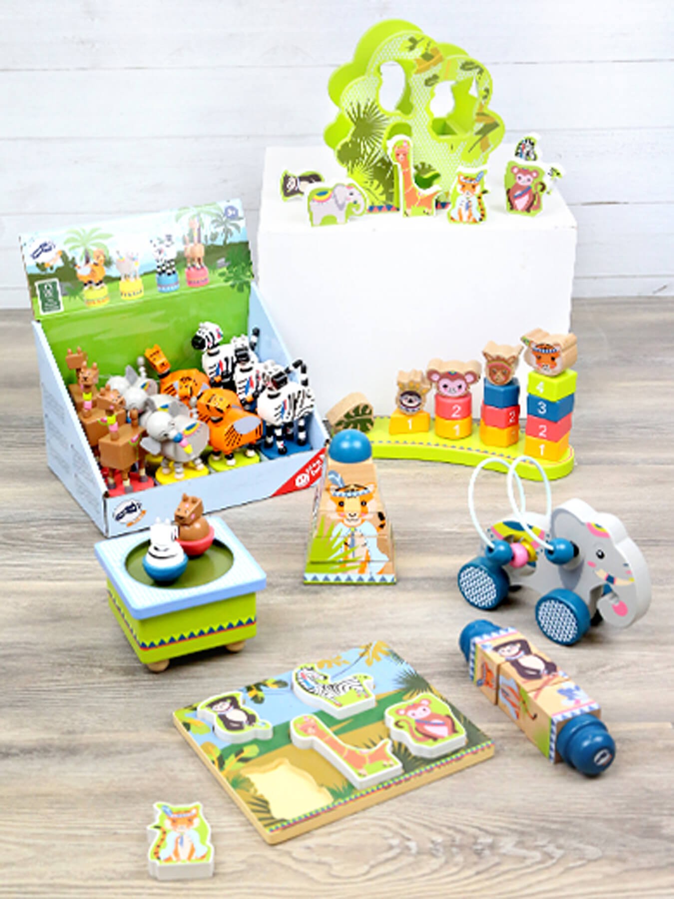 2-in-1 Wooden Elephant Push Toy & Bead Maze - Vue 4