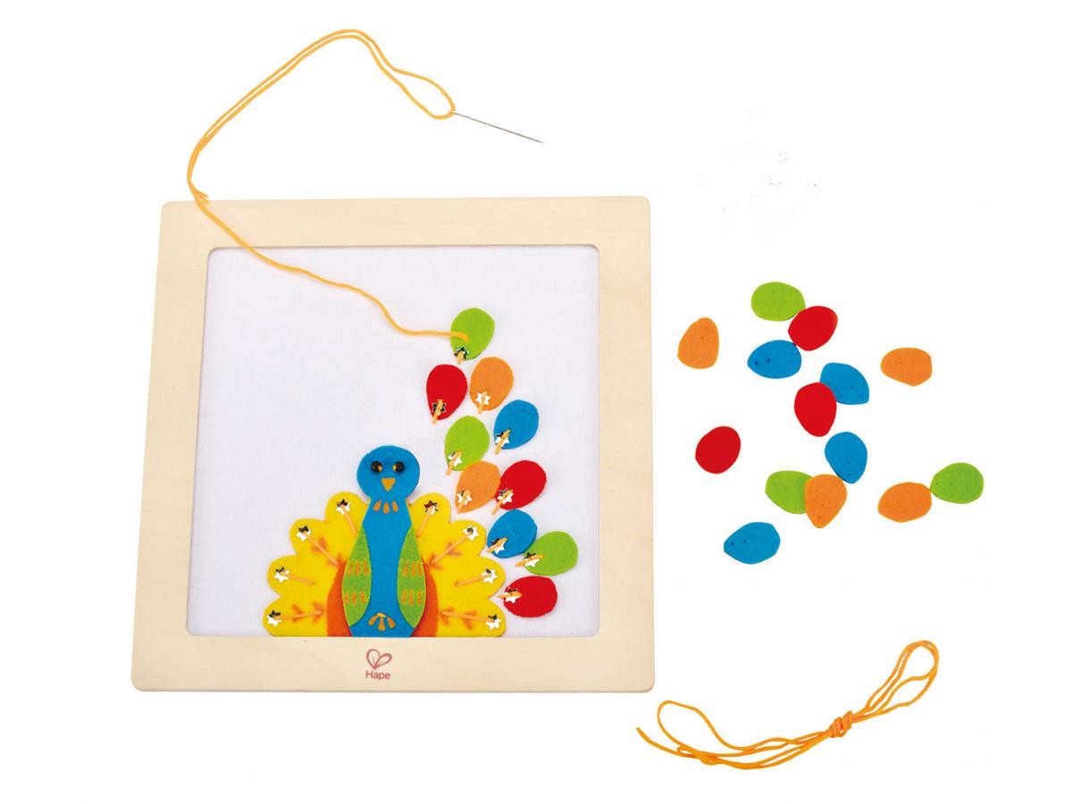 Children's Peacock Embroidery & Sewing Craft Kit - Vue 3