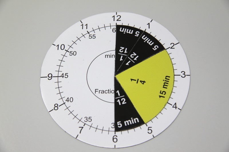 Magnetic Montessori Time & Fraction Clocks - Set of 2 - Vue 6