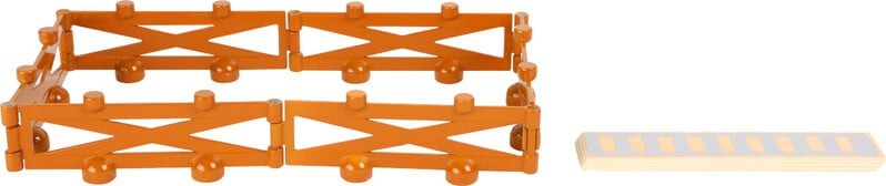 Wooden Farmyard Activity Playset - Small World City - Vue 3